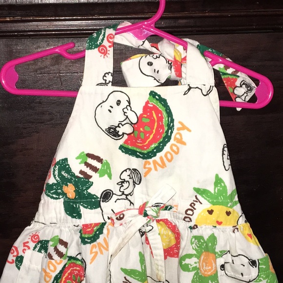 Snoopy - Picture 2 of 4